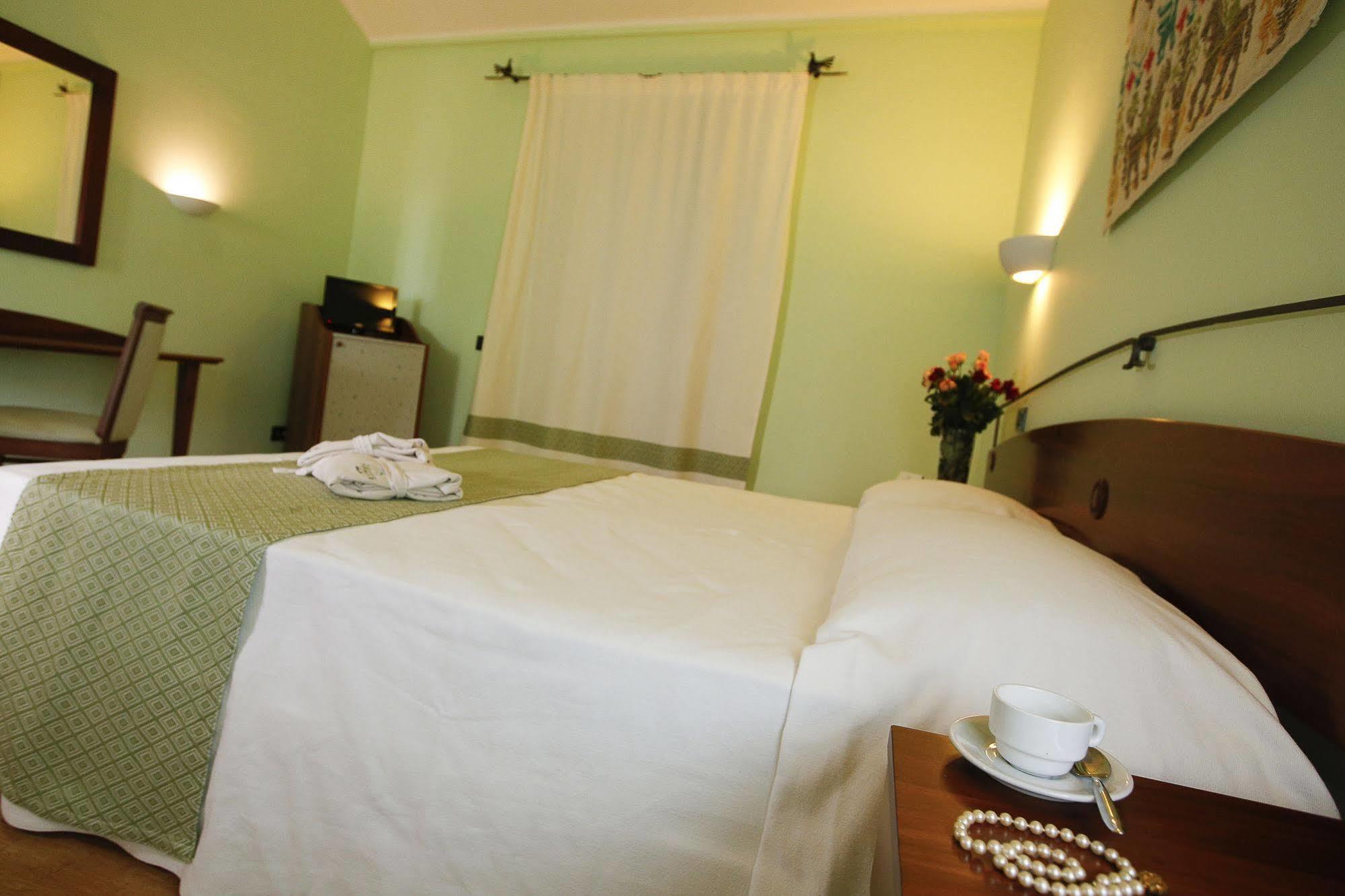 Sardegna Termale Hotel&Spa 萨尔达拉 外观 照片